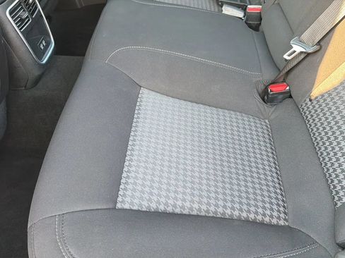 Used 2021 Dodge Charger GT RWD image 19