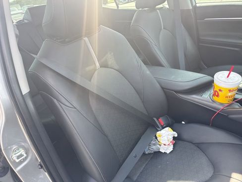 Used 2021 Toyota Camry XSE w/ Navigation Package image 13