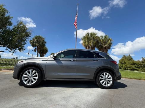 Used 2019 INFINITI QX50 Luxe FWD image 44