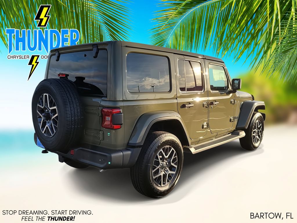 New 2026 Jeep Wrangler Unlimited Sahara AWD/4WD image 4
