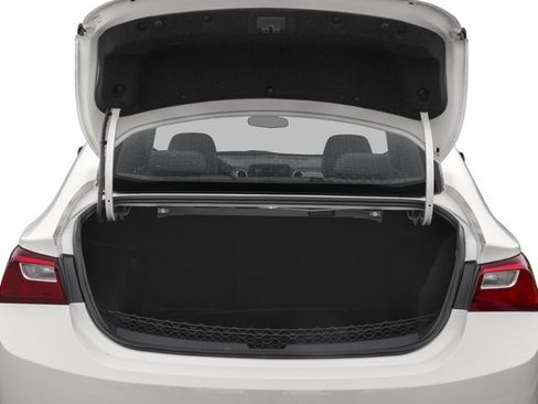Used 2018 Chevrolet Malibu LS w/ LPO, Convenience Package 1 FWD image 15