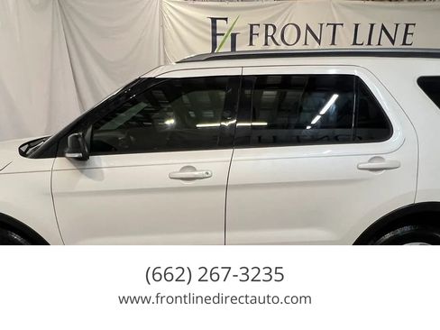 Used 2016 Ford Explorer XLT w/ Equipment Group 202A FWD image 4