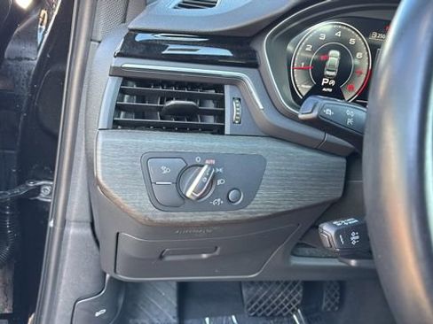 Used 2024 Audi A4 2.0T Premium Plus image 22