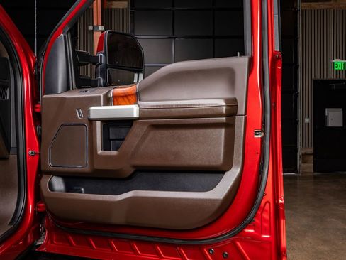 Used 2019 Ford F250 King Ranch w/ King Ranch Ultimate Package image 37