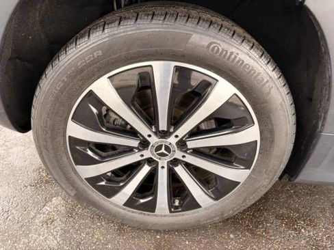 Used 2021 Mercedes-Benz GLB 250 4MATIC image 36