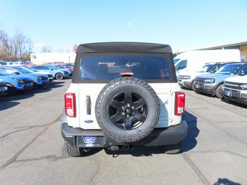 New 2025 Ford Bronco Big Bend w/ Black Diamond Package image 5