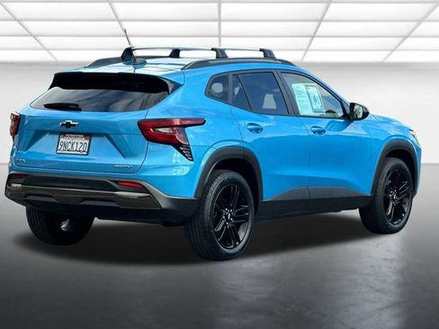 Used 2025 Chevrolet Trax ACTIV w/ Driver Confidence Package image 4