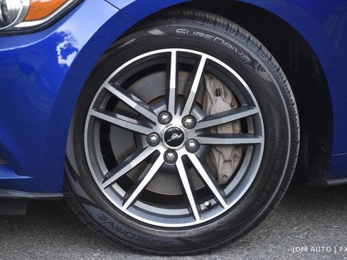 Used 2015 Ford Mustang GT Premium w/ Equipment Group 401A RWD image 31