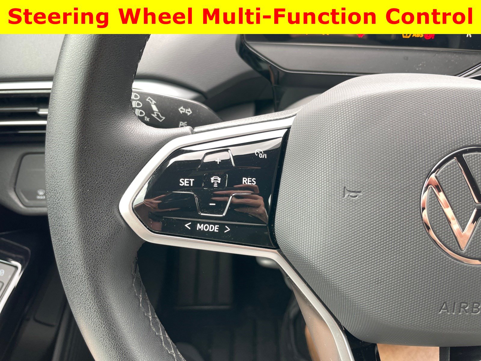 Used 2023 Volkswagen ID.4 Pro RWD image 19