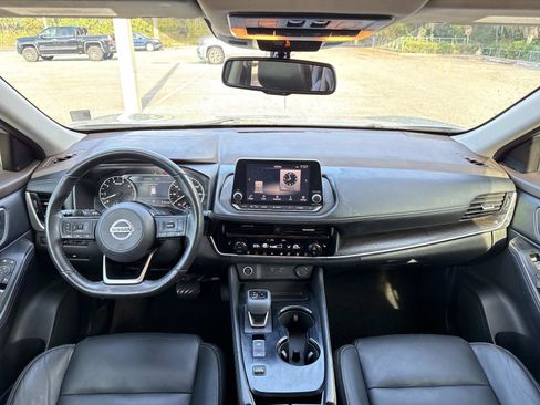 Used 2021 Nissan Rogue SL image 12