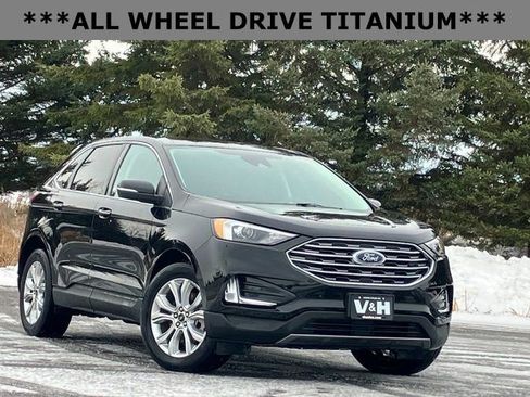 Used 2024 Ford Edge Titanium image 1