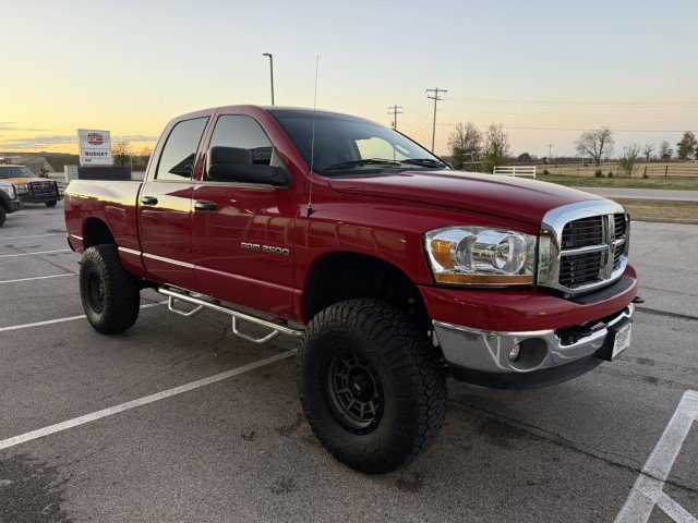 Used 2006 Dodge Ram 2500 Truck SLT AWD/4WD image 4