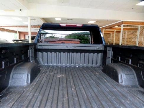 Used 2020 GMC Sierra 1500 SLE image 54