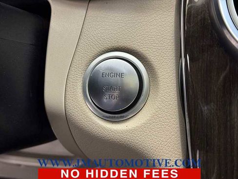 Used 2019 Mercedes-Benz GLC 300 GLC 300 image 42