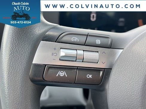 Used 2024 Hyundai Kona SE AWD/4WD image 20