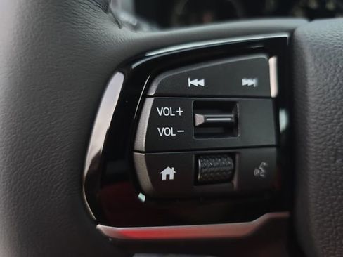 New 2026 Honda Odyssey Touring image 17