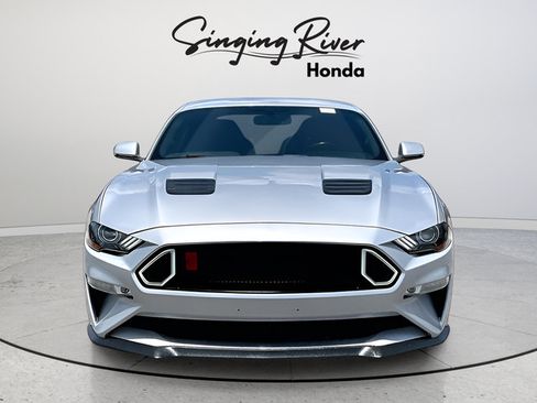 Used 2019 Ford Mustang GT Premium w/ GT Performance Package RWD image 2