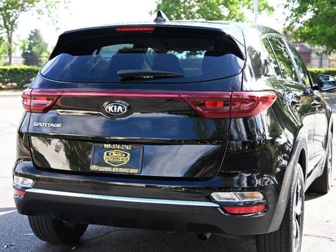 Used 2021 Kia Sportage LX FWD image 5
