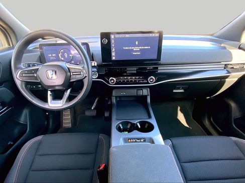 Used 2024 Honda Prologue EX image 13