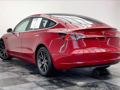 Used 2018 Tesla Model 3 Long Range image 10