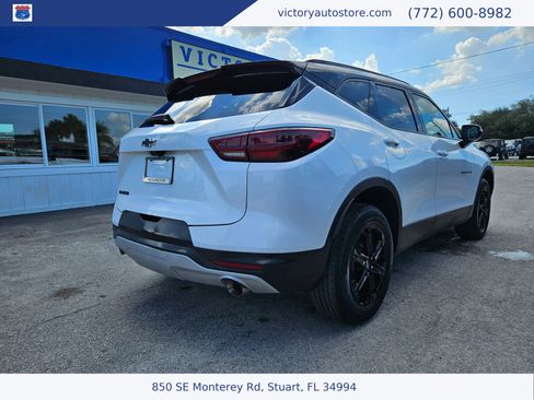 Used 2024 Chevrolet Blazer LT w/ Sound & Technology Package image 5