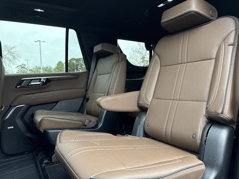 Certified 2025 Chevrolet Tahoe High Country image 31