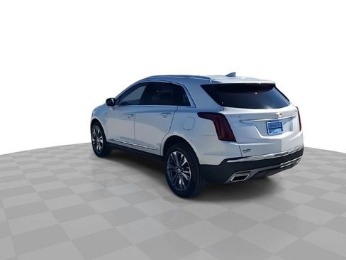 Used 2025 Cadillac XT5 Premium Luxury image 6