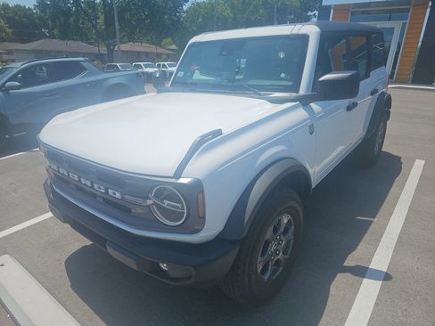 Used 2024 Ford Bronco Big Bend AWD/4WD image 1