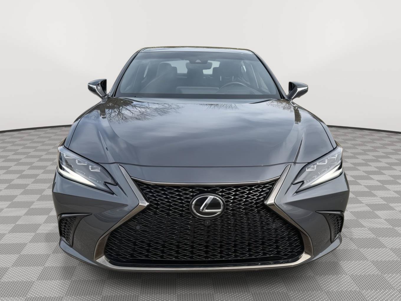 Used 2023 Lexus ES 350 F Sport w/ Accessory Package (Z2) FWD image 2