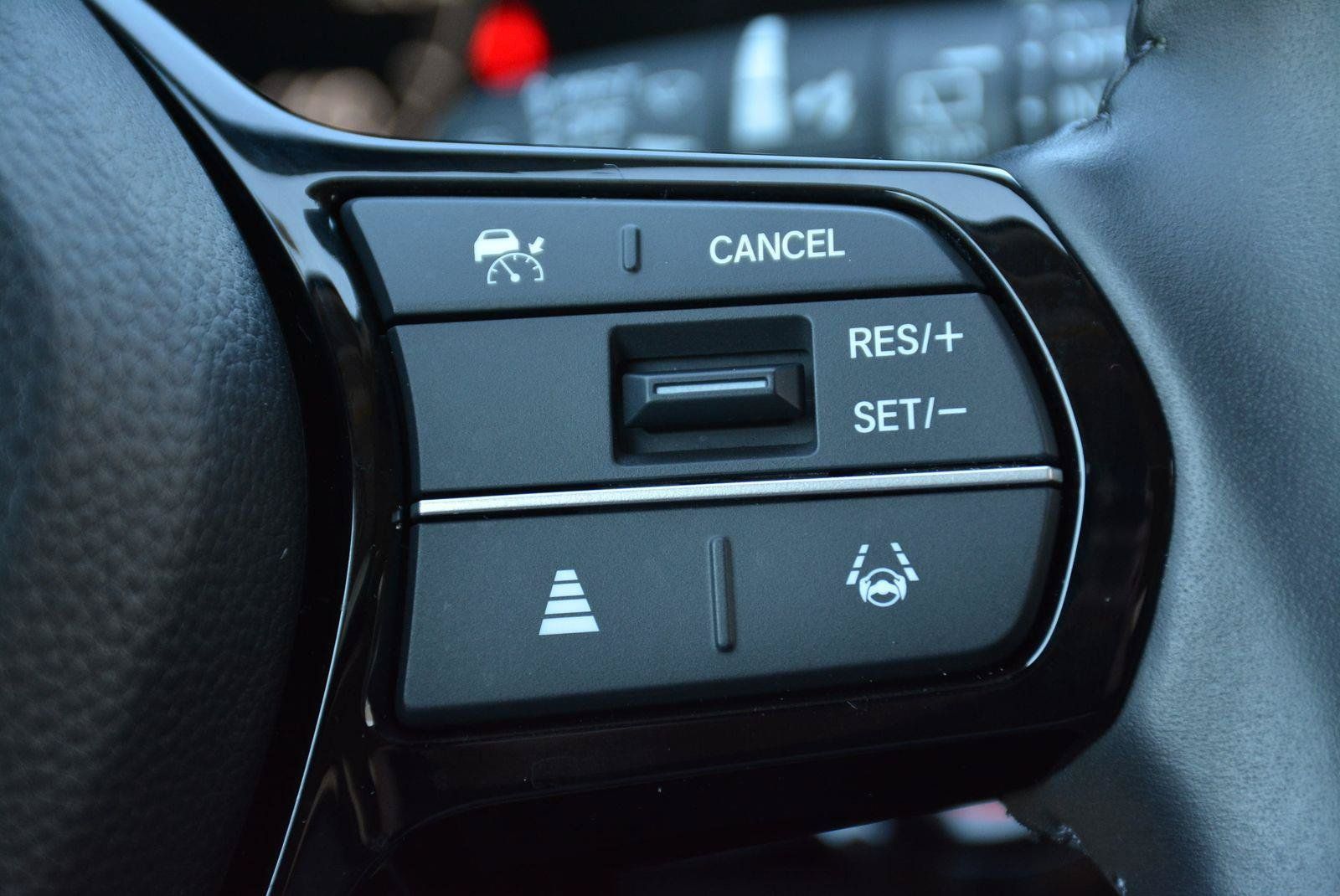 Used 2024 Honda CR-V EX-L image 32