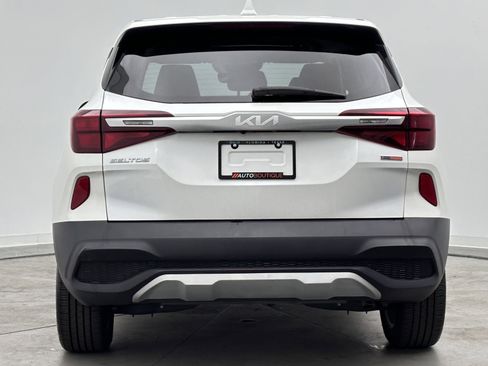Used 2023 Kia Seltos LX AWD/4WD image 6