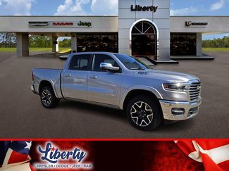 Used 2025 RAM 1500 Laramie video 1