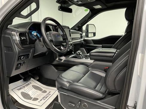 Used 2025 Ford F150 Platinum w/ FX4 Off-Road Package AWD/4WD image 20