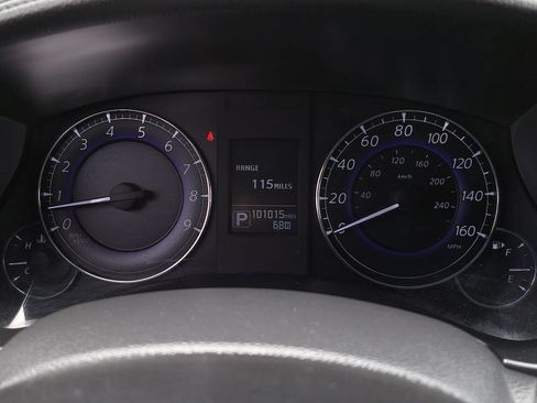 Used 2016 INFINITI QX50 2WD w/ Deluxe Touring Package image 19