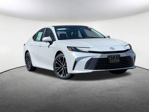 New 2026 Toyota Camry XLE AWD/4WD image 2