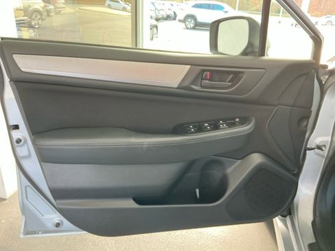 Used 2016 Subaru Legacy 2.5i image 34