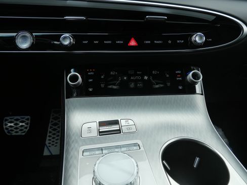New 2026 Genesis GV70 2.5T Sport Prestige AWD/4WD image 10