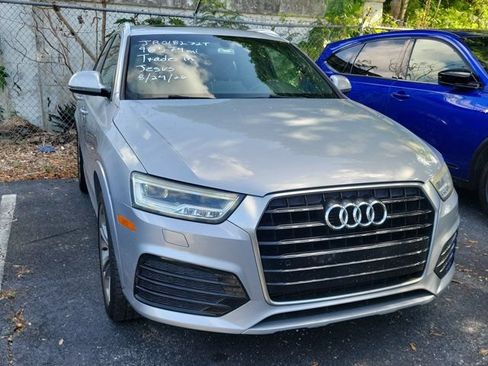 Used 2018 Audi Q3 2.0T Premium Plus w/ Premium Plus Package FWD image 1