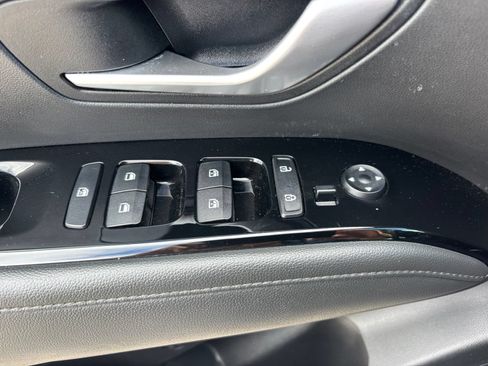 Certified 2023 Hyundai Tucson Limited FWD image 12