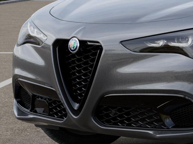 New 2025 Alfa Romeo Stelvio Sprint AWD/4WD image 36