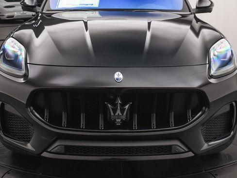New 2025 Maserati Grecale Modena image 27