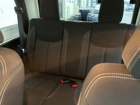 Used 2013 Jeep Wrangler Rubicon w/ PWR Convenience Group image 5