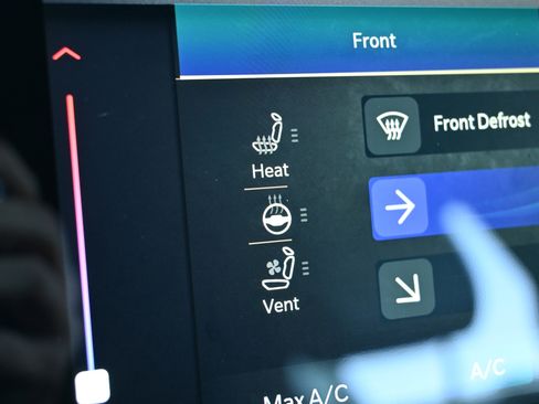 Used 2022 Jeep Wagoneer Series II image 36