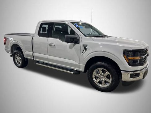 Used 2024 Ford F150 XLT w/ Tow/Haul Package image 8