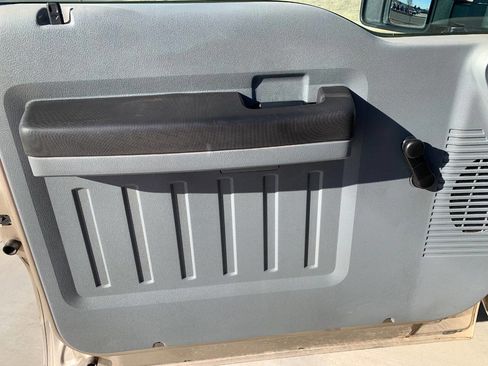 Used 2012 Ford F250 XL image 19