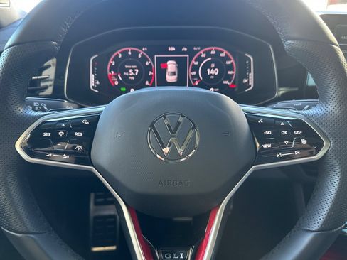 Used 2025 Volkswagen Jetta GLI Autobahn FWD image 22