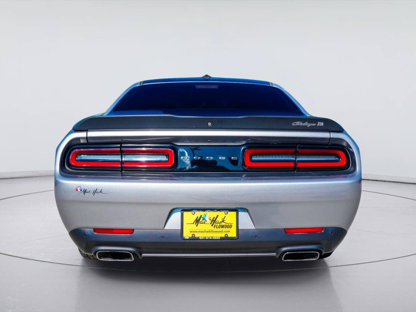 Used 2018 Dodge Challenger R/T w/ Quick Order Package 28P T/A RWD image 7