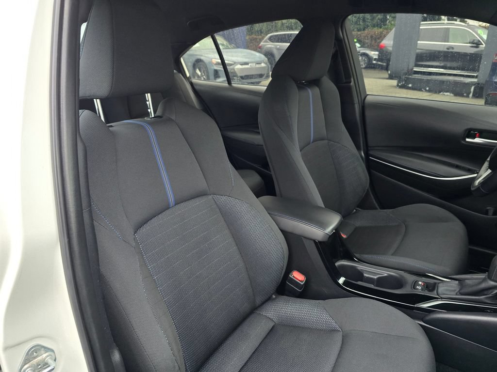 Used 2021 Toyota Corolla SE FWD image 30