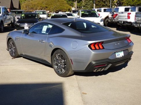 New 2026 Ford Mustang GT Premium w/ GT Performance Package image 5