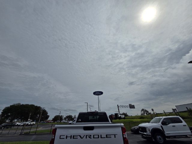 Used 2022 Chevrolet Silverado 2500 High Country w/ Z71 Off-Road Package AWD/4WD image 6
